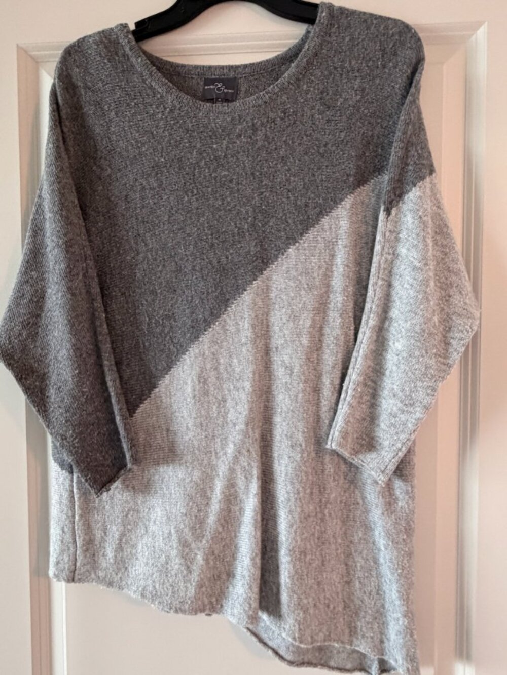 MARKET & SPRUCE Long Sleeve Charcoal & Gray Scoop Neck Asymmetrical Sweater